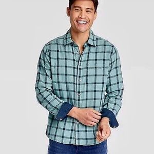 NWT Mens Reversible Flannel